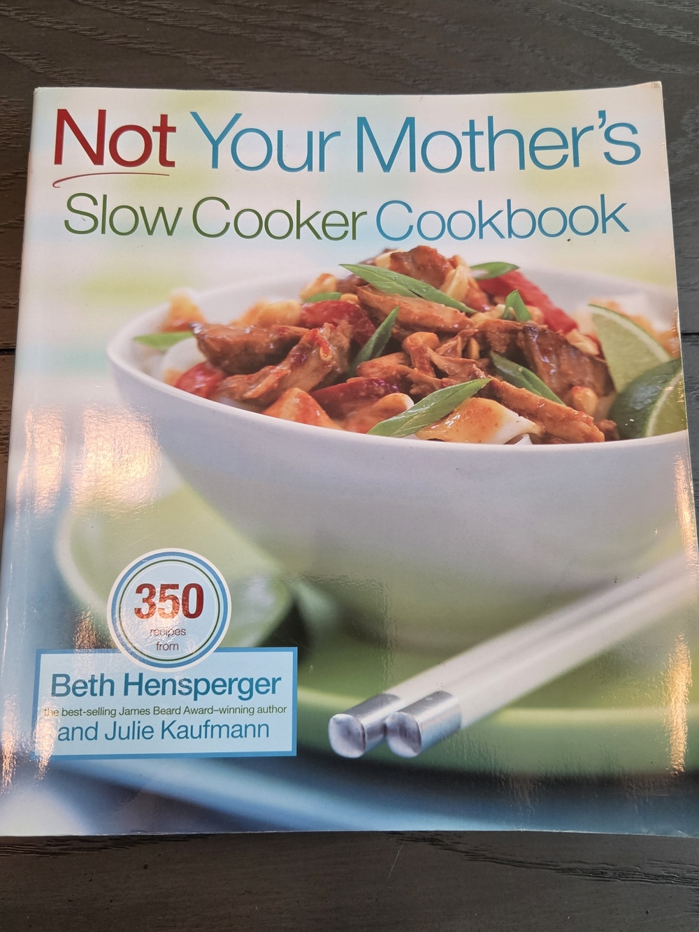 Slow Cooker Cookbook by Beth Hensperger - White/Cream Cover